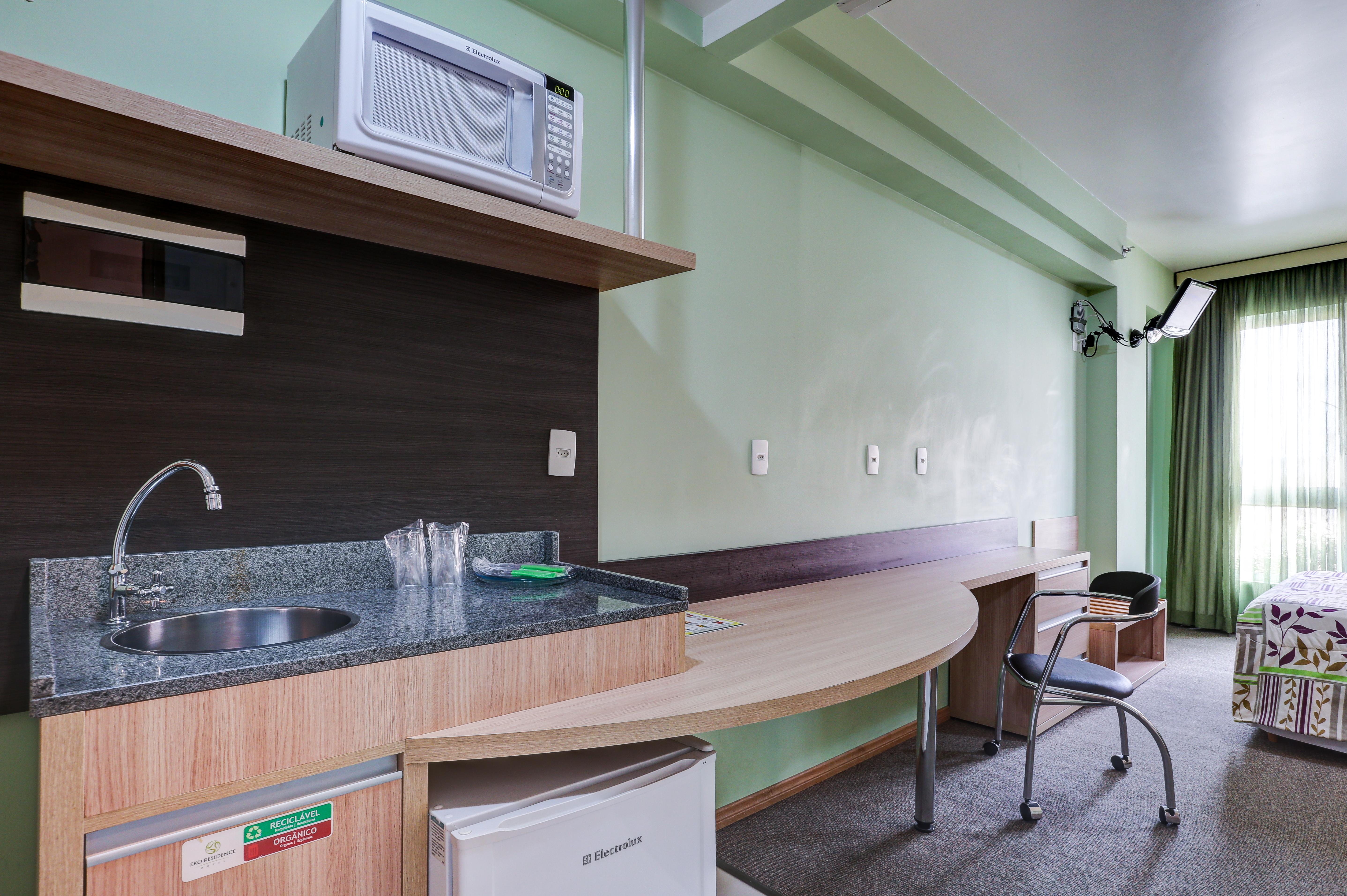 Eko Residence Hotel - Proximo A Santa Casa E Auditorio Araujo Vianna ปอร์โตอัลเลเกร ภายนอก รูปภาพ